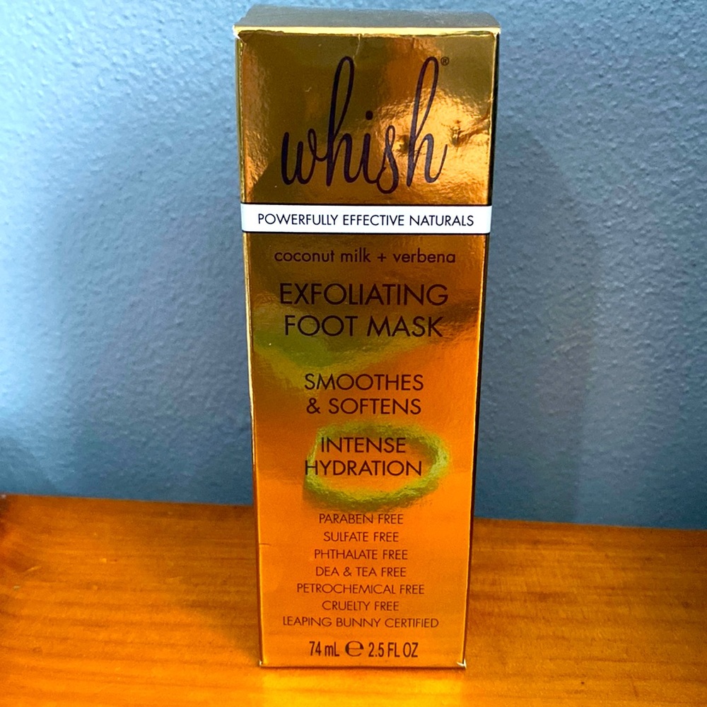 New Whish Exfoliating Foot Mask